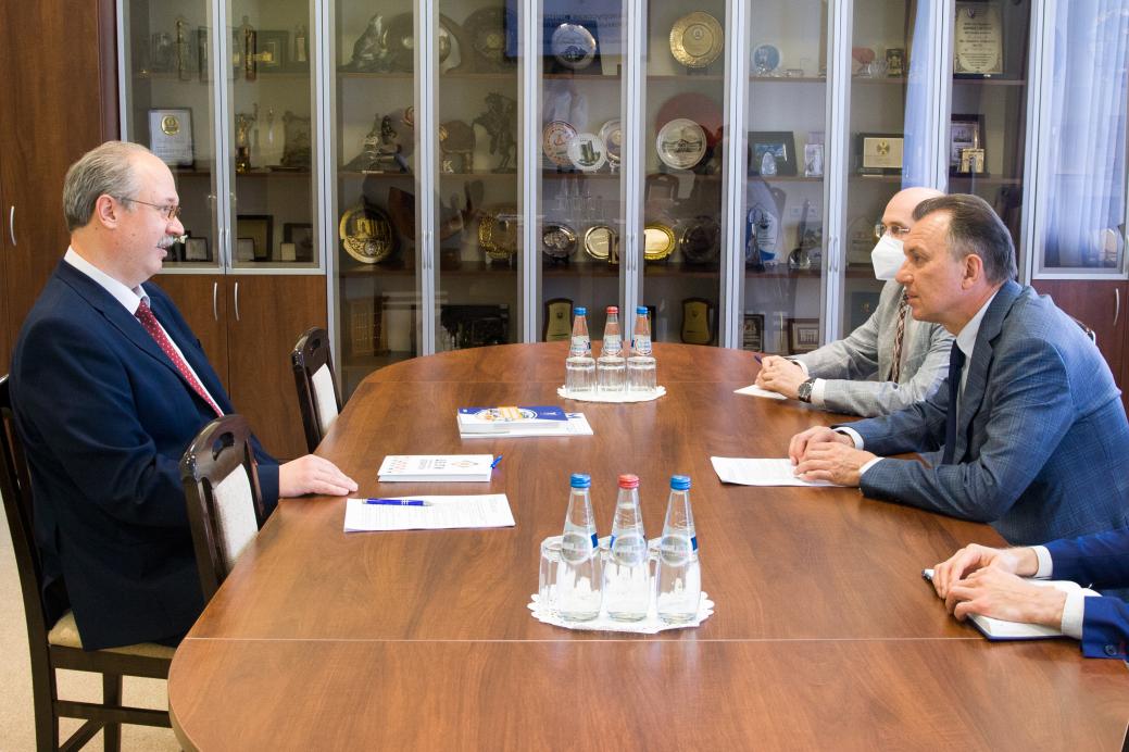 BelCCI Chairman Vladimir Ulakhovich meets Ambassador Extraordinary and Plenipotentiary of Belarus to Iran Dmitry Koltsov BelCCI Chairman Vladimir Ulakhovich meets Ambassador Extraordinary and Plenipotentiary of Belarus to Iran Dmitry Koltsov