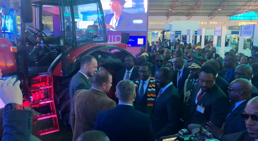 Экспозицию Made in Belarus на международной выставке Zimbabwe International Trade Fair посетили главы Зимбабве и Кении Экспозицию Made in Belarus на международной выставке Zimbabwe International Trade Fair посетили главы Зимбабве и Кении
