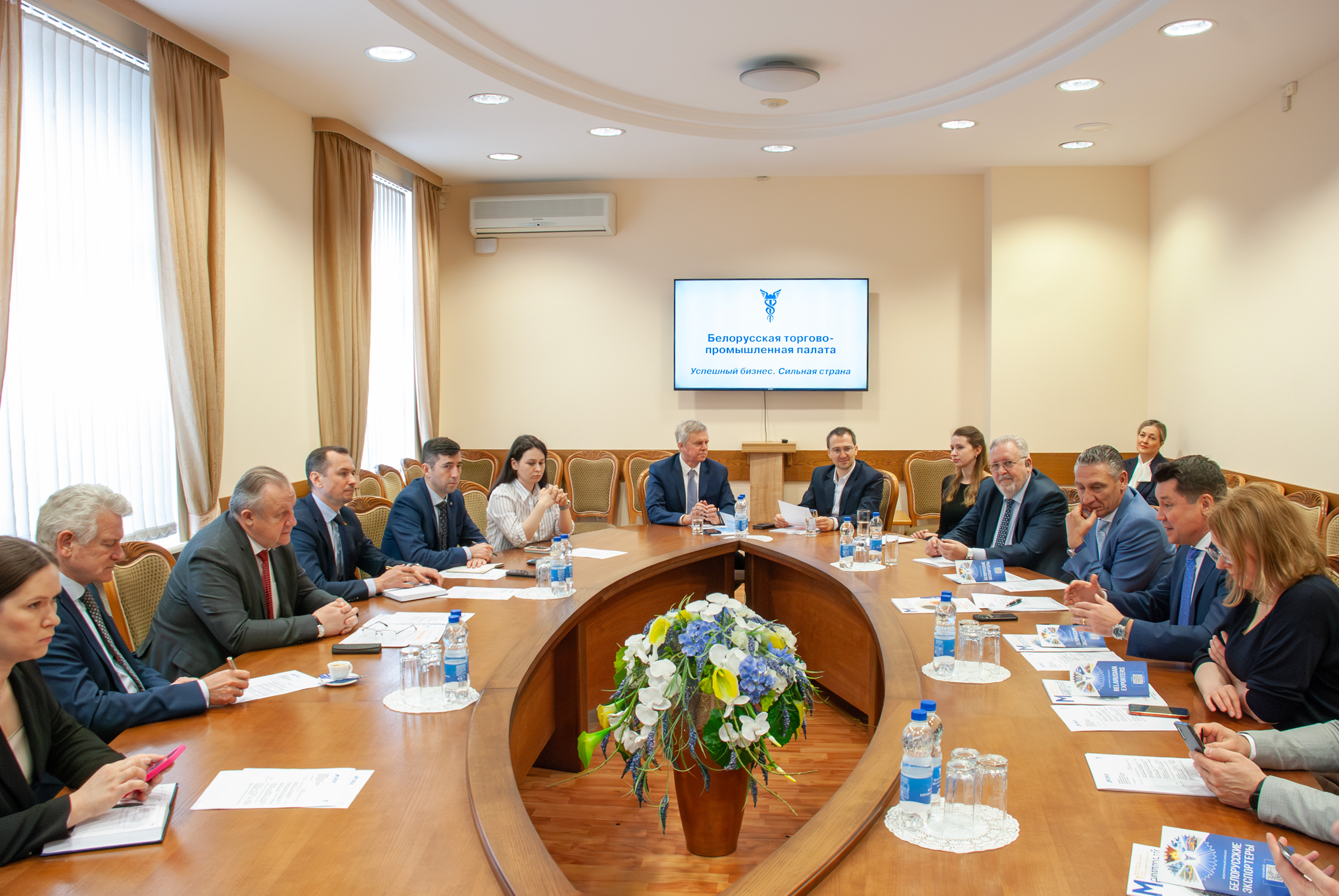 Сустрэча з кіраўніцтвам Бельгійска-Люксембургскай гандлёвай палаты ў Расіі Сустрэча з кіраўніцтвам Бельгійска-Люксембургскай гандлёвай палаты ў Расіі