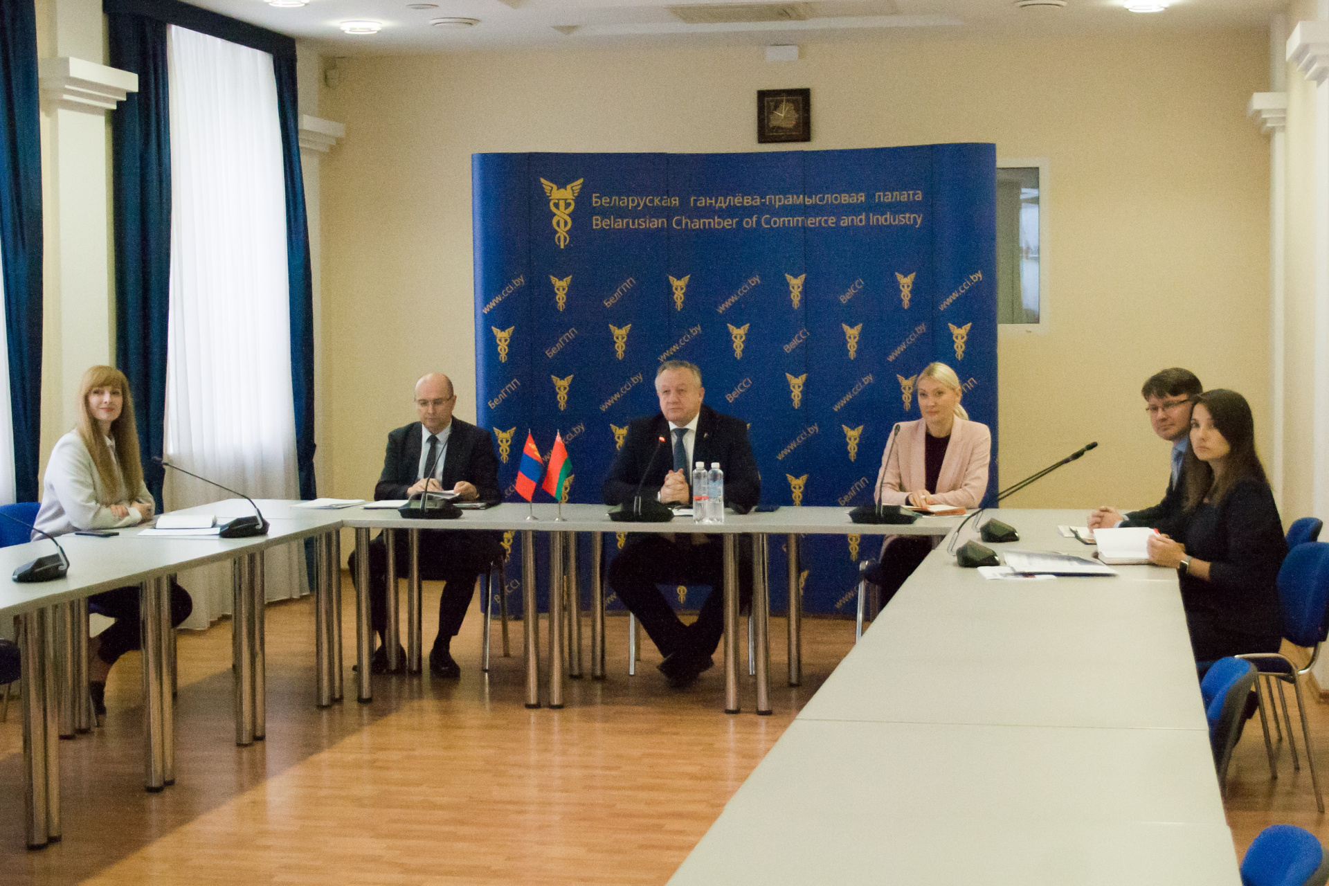 Анлайн-сустрэча старшыні БелГПП М.Мятлікава з прэзідэнтам Нацыянальнай ГПП Манголіі Амартуўшынам А. Анлайн-сустрэча старшыні БелГПП М.Мятлікава з прэзідэнтам Нацыянальнай ГПП Манголіі Амартуўшынам А.
