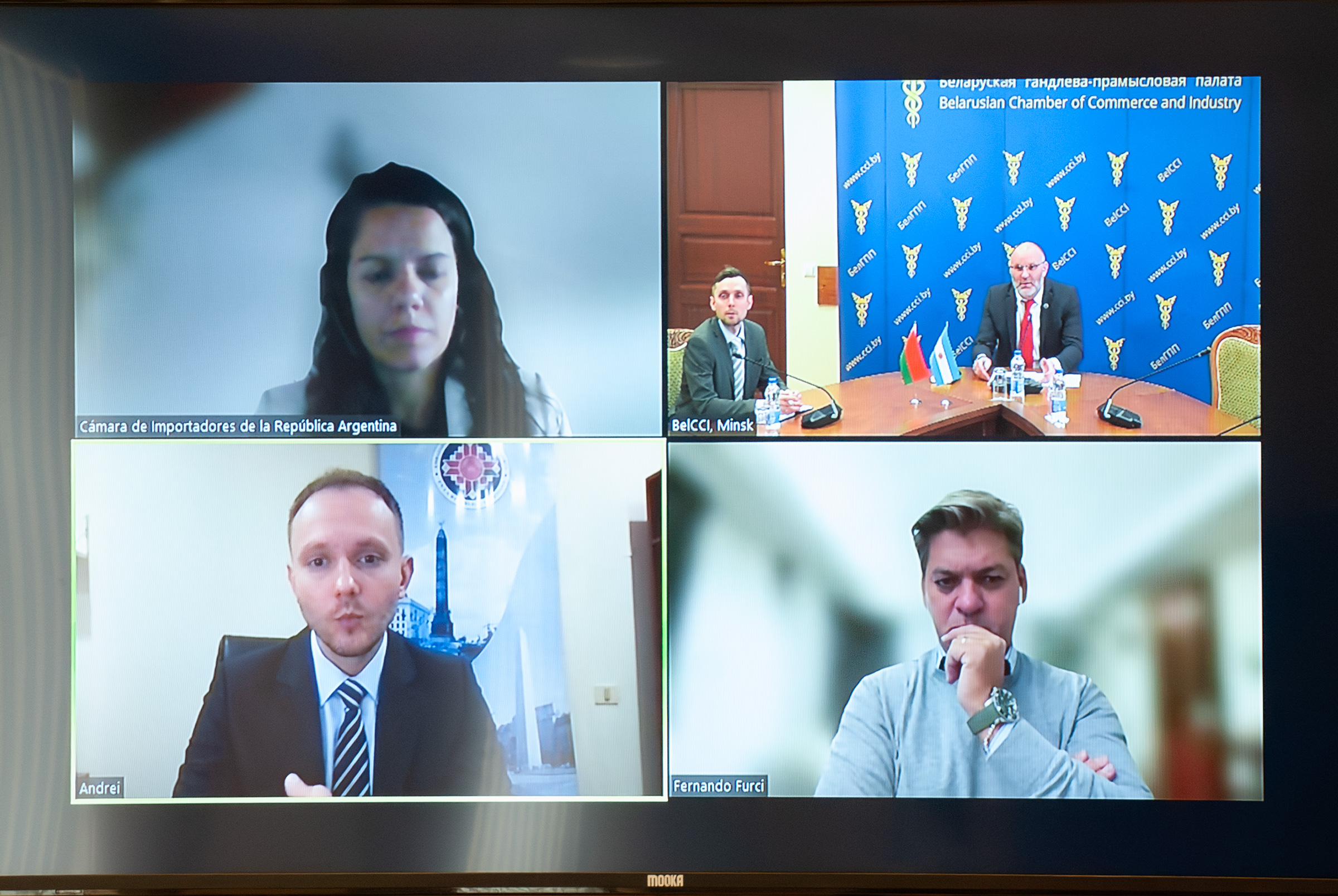 Анлайн-сустрэча намесніка старшыні БелГПП Д.Мялешкіна з генеральным дырэктарам Палаты імпарцёраў Аргенціны Ф.Фурсі Анлайн-сустрэча намесніка старшыні БелГПП Д.Мялешкіна з генеральным дырэктарам Палаты імпарцёраў Аргенціны Ф.Фурсі